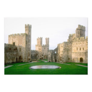 Wales, Caernarfon-Burg, einer von Edwards 2 Fotodruck