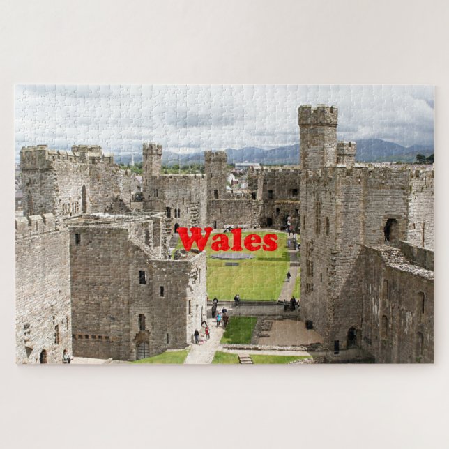 Wales: Caernarfon Castle, Großbritannien (Horizontal)
