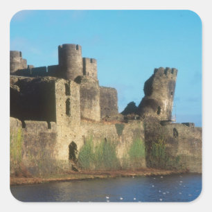 Wales - Caerphilly Castle, mit Blick auf die Quadratischer Aufkleber