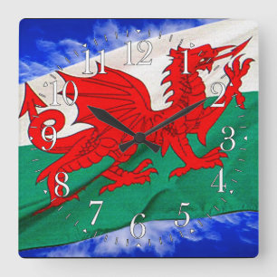 Wales Flag & Sky Proud Patriotic Wall Clock Quadratische Wanduhr