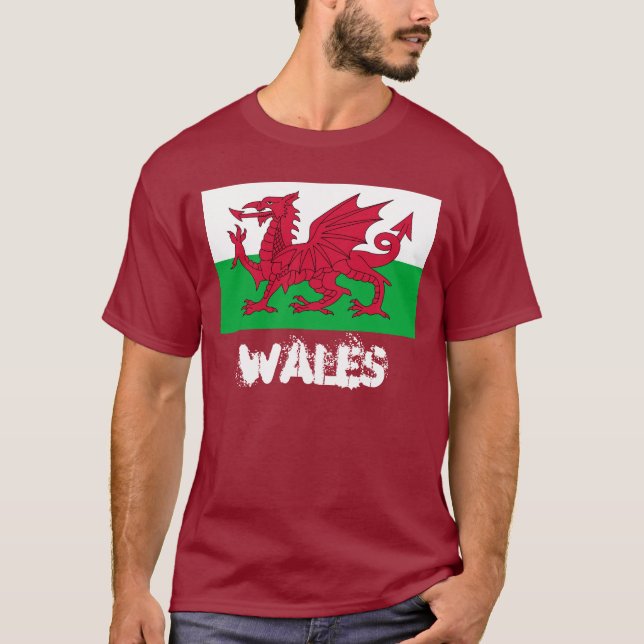 Wales mit walisischer Flagge T-Shirt (Vorderseite)
