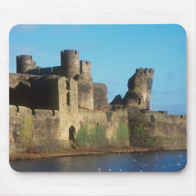Wales - Schloss Caerphilly mit Blick auf die Mousepad (Vorne)