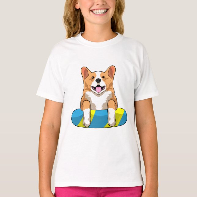 Walisischer Corgi im Schwimmen mit Brett T-Shirt (Vorderseite)