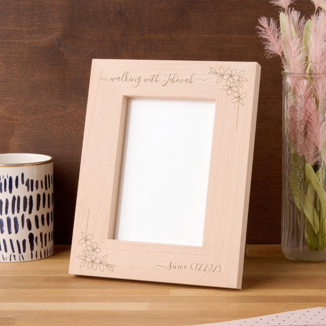 Walking with Jehovah Since 20xx Floral Script Geätzte Rahmen (Von Creator hochgeladen)