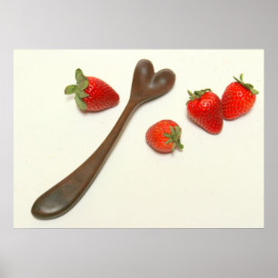 Walnuss Herzlöffel mit Erdbeeren Poster