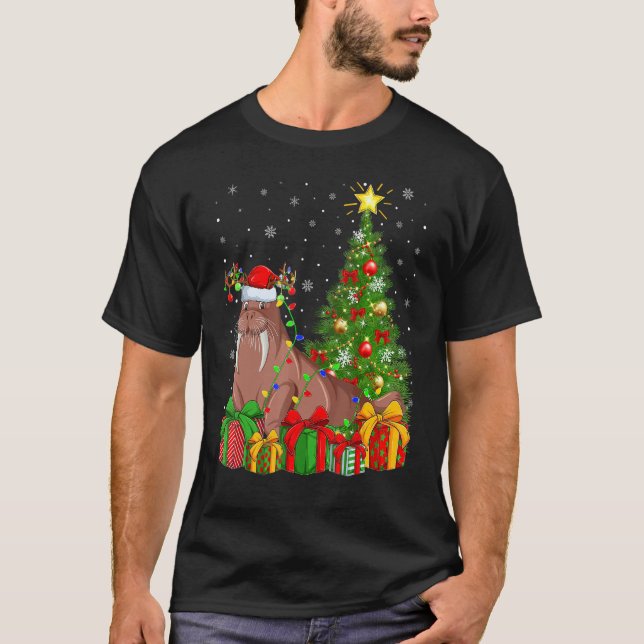 Walrus   Xmas Holiday Santa Walrus Christmas Tree T-Shirt (Vorderseite)