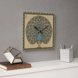 Walter Crane Blue Peacock mit seinem Schwanz Quadratische Wanduhr