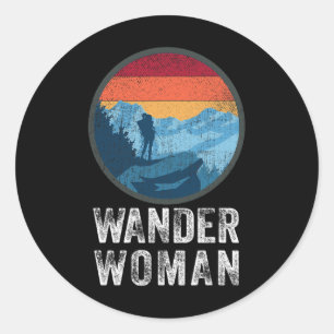 Wander Woman Vintage Take A Hike Bergsteigen Wande Runder Aufkleber