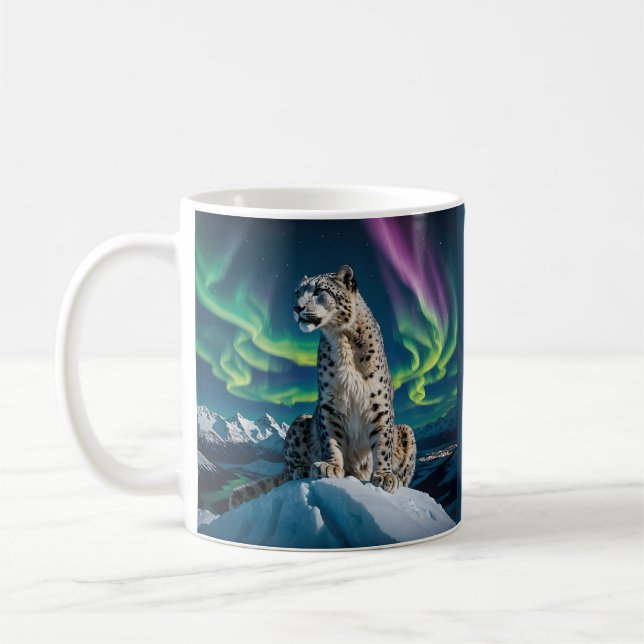 „Wanderer des nördlichen Himmels“ – Schneeleoparde Kaffeetasse (Links)