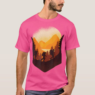 Wandergruppe im Gebirge Landschaft Coole Wanderung T-Shirt