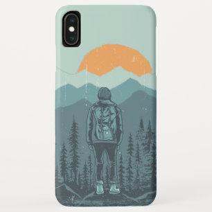 Wanderin mit Rucksack Frau Bergwald Sonnenuntergan Case-Mate iPhone Hülle