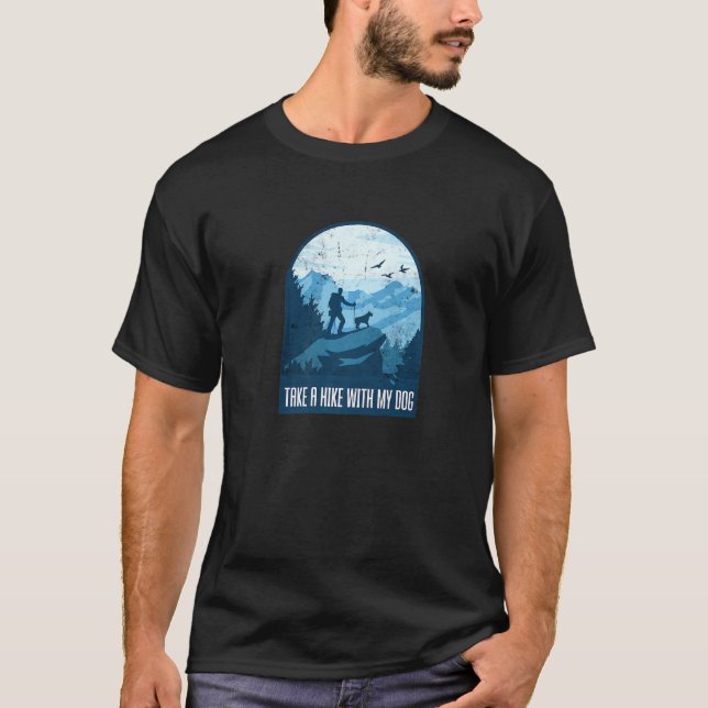 Wandern mit meinem Hund Mountain Trekking Funny Hi T-Shirt (Vorderseite)