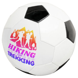 Wandern oder Trekking Fußball
