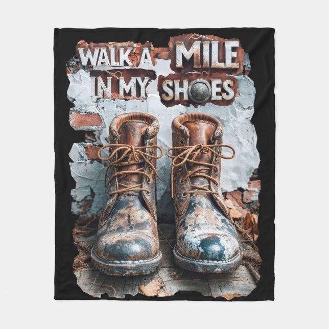 Wandern Sie eine Meile in meinen Schuhen - Inspira Fleecedecke (Vorderseite)