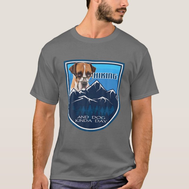 Wandern und Hund Kinda Day Boxer W Brille T-Shirt (Vorderseite)