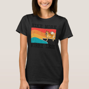 Wanderung mehr Besorgnis weniger isländischen Shee T-Shirt