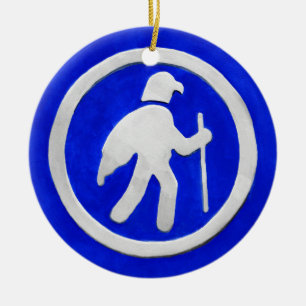 Wanderwegmarkierung mit Habicht Keramik Ornament