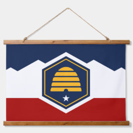 Wandteppich mit neuer Flagge von Utah, USA Holzrahmen