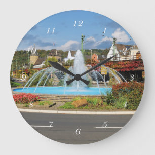 Wanduhr Linz am Rhein