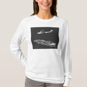 Wannen-amerikanischer China-Scherer, der vorbei T-Shirt