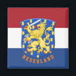 Wappen der Niederlande Magnet<br><div class="desc">Das "kleinere" Wappen der Niederlande. Das Wappen des Königreichs der Niederlande wurde ursprünglich 1815 adoptiert und später 1907 geändert. Die Arme sind eine Kombination aus den Armen der ehemaligen niederländischen Republik und den Armen des Hauses Nassau, sie sind mit einem Schild mit Schachbrett versehen, der einen Löwen in der einen...</div>