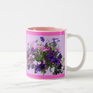 Warenkorb in Lila und rosa Tasse