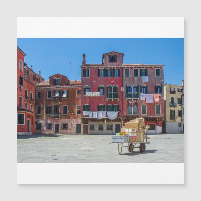 Warenkorb mit Kartons in Venedig Magnetkarte (Vorderseite)
