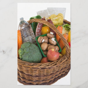 Warenkorb mit Lebensmitteln Obst und Gemüse Briefpapier