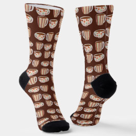 Warm Circle Pattern On Cups Of Coffee Socken