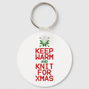 Warm und Strick für Weihnachten behalten Schlüsselanhänger