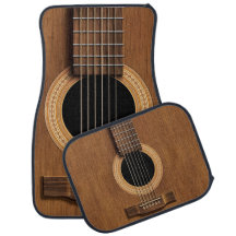 Warme hölzerne Akustikgitarre