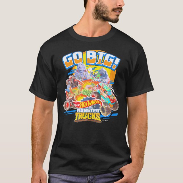 Warme Räder - Monster-LKWs werden großartig T-Shirt (Vorderseite)