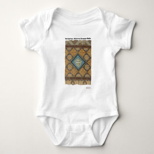 Warme Springs, AR Quapaw Dome Tiles Geschenkartike Baby Strampler (Vorderseite)