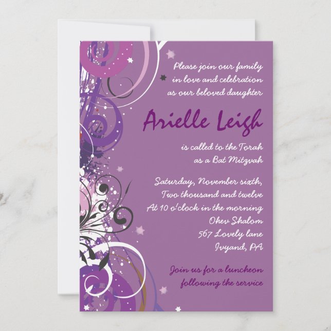Warme Violette Wirbel Stars Bat Mitzvah Einladung (Vorderseite)