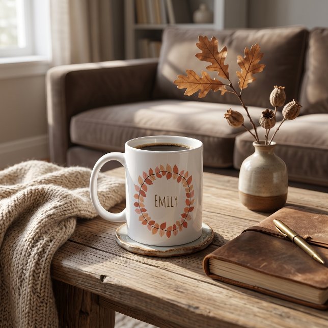 Warmer Herbst-Blatt-Kranz-Name-Design Kaffeetasse (Warm Autumn Leaf Wreath Name Design Coffee Mug
)
