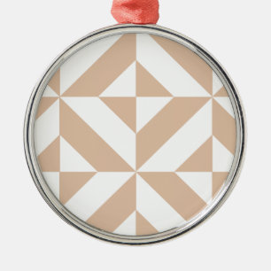 Warmes Beige Geometric Deko Cube Pattern Silbernes Ornament