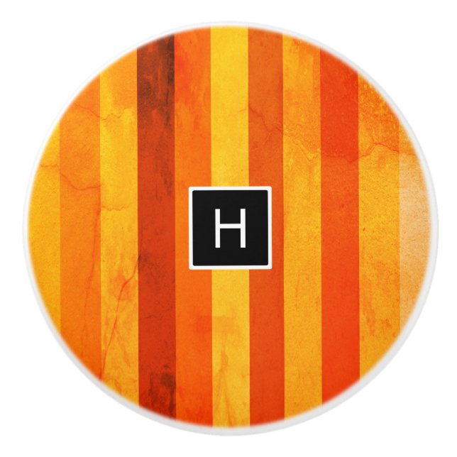 Warmes, gewittertes Orange Red Stripes Monogramm Keramikknauf (Vorderseite)