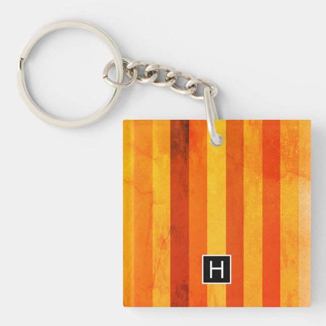 Warmes, gewittertes Orange Red Stripes Monogramm Schlüsselanhänger (Vorderseite)