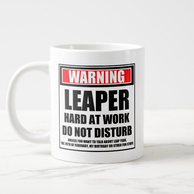 Warnhinweise bei schlanker Arbeit stören nicht Jumbo-Tasse (Links)
