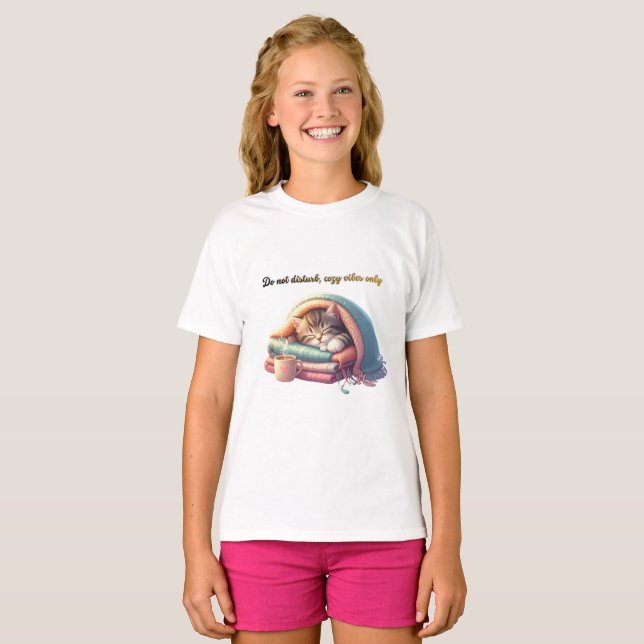 Warning: Cozy Vibes Only (The Cat Made Me Do It) T-Shirt (Vorne ganz)