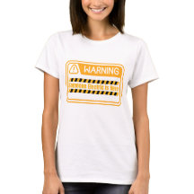 Warnung Jemand Elektrisches ist hier Zitat T-Shirt