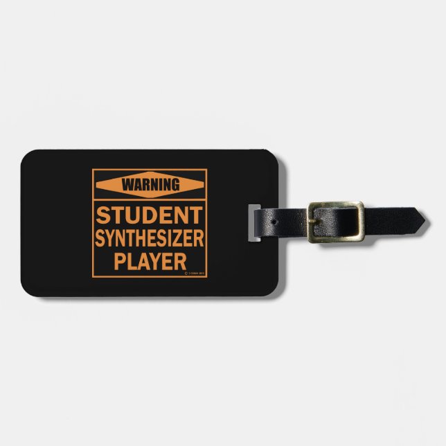 Warnung! Student Synthesizer Player! Gepäckanhänger (Vorderseite horizontal)