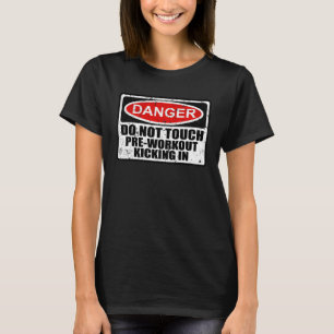 Warnung vor dem Auftreten eines Warnhinweises vor  T-Shirt