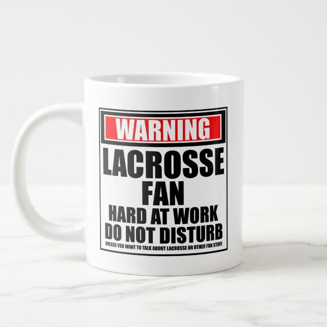 Warnung vor einem Lacrosse-Lüfter bei der Arbeit s Jumbo-Tasse (Links)