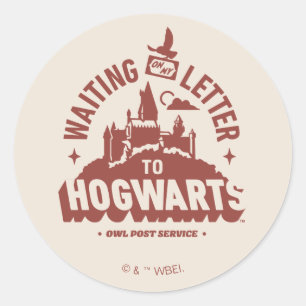 Warte auf meinen Brief nach HOGWARTS™ Runder Aufkleber