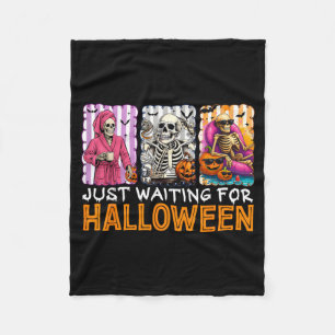 Warten auf Halloween Grusel Skelett Kürbis Fleecedecke
