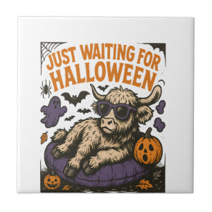 Warten auf Halloween Highland-Kuh Fliese