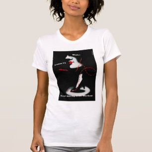 Warten Sie ~, bevor Sie im Blackout umziehen T-Shirt