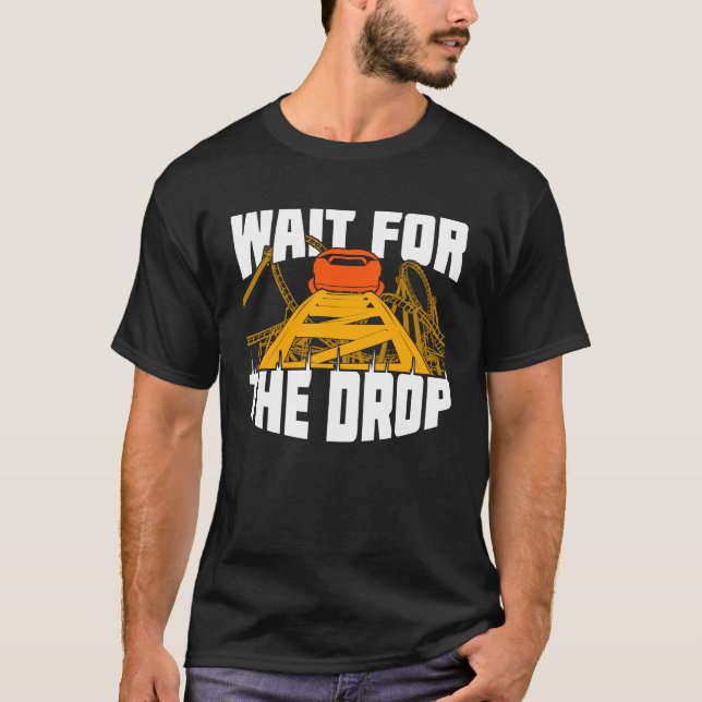 Warten Sie, bis das Fan-Geschenk für den Untersetz T-Shirt (Vorderseite)