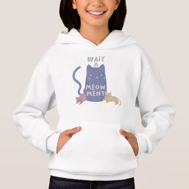 Warten Sie ein Augenmaß Hoodie (Vorderseite)